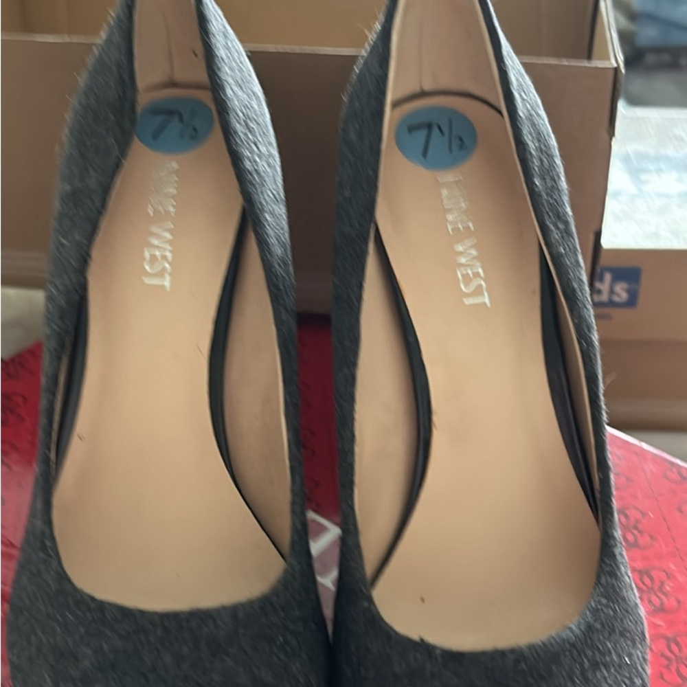 Women’s shoes mostly size 7.5. A few are size 7